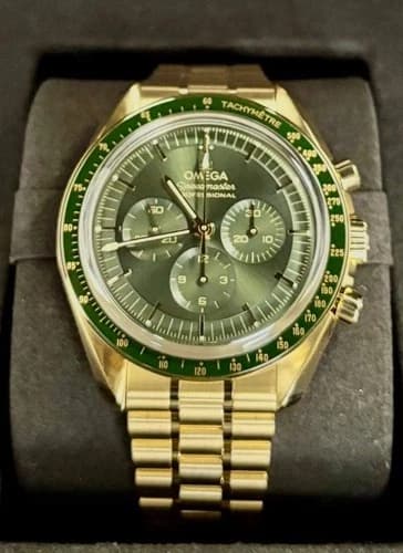 Omega Speedmaster Moonwatch Professional Moonshine Gold — 310.60.42.50.10.001