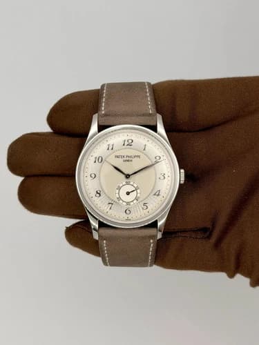 Patek Philippe Calatrava 5196 Platinum — 5196P