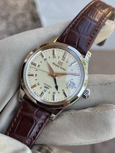 Grand Seiko Elegance GMT — SBGM221