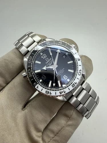 Omega Seamaster Planet Ocean 600M GMT Master Chronometer — 215.30.44.22.01.001